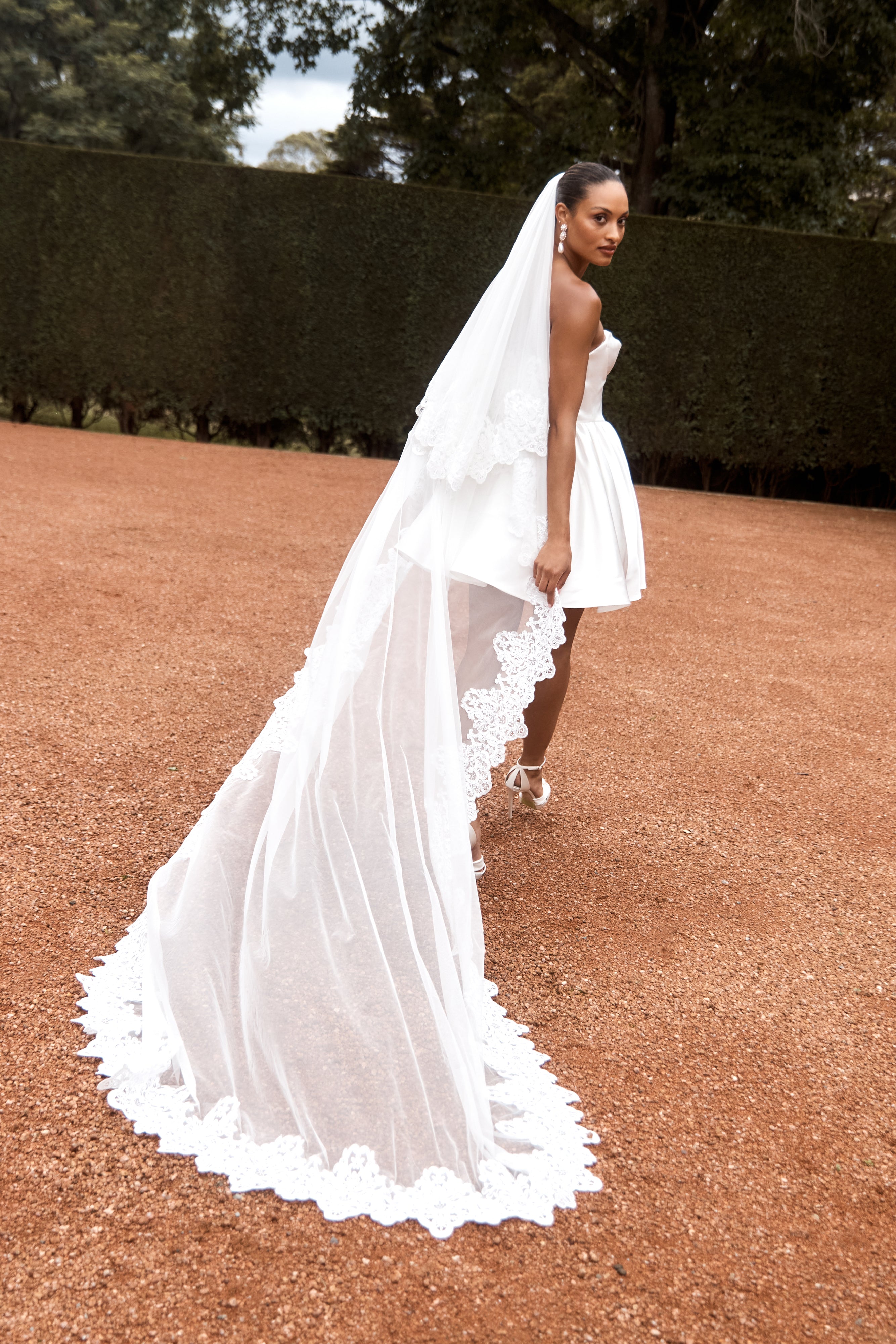 White Bridal online Veil