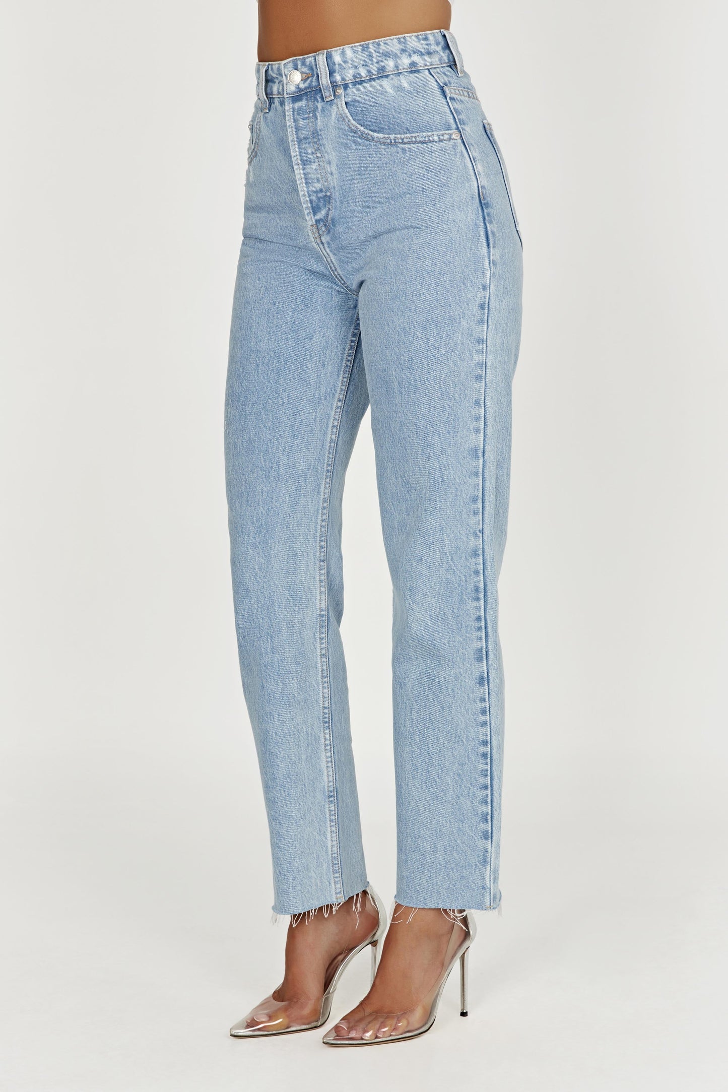 Tina Mom Jean - Mid Blue