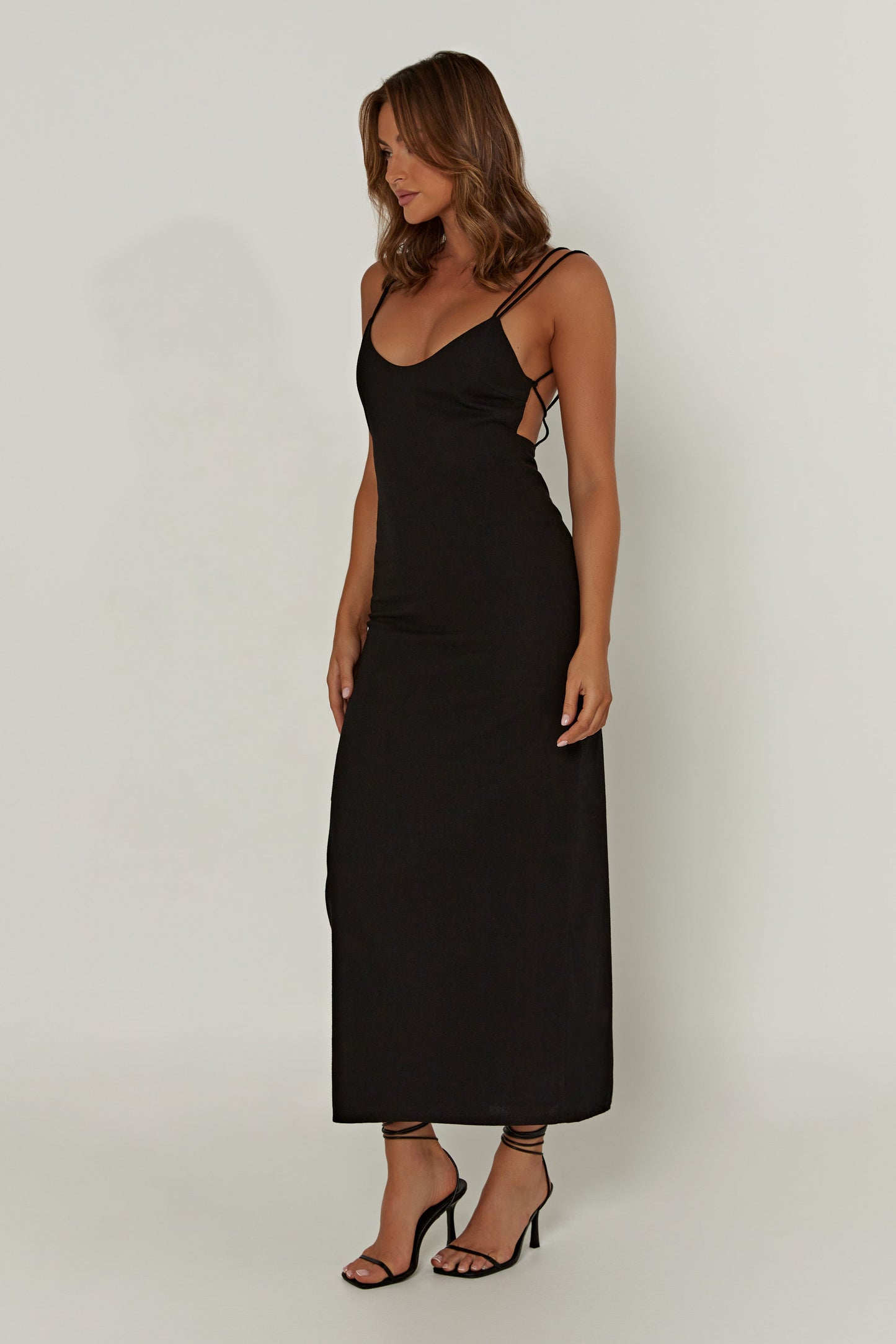 Leana Linen Backless Midi Dress - Black