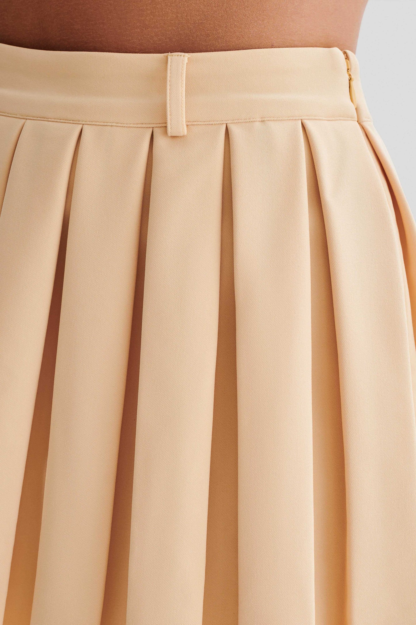 Mura Pleated Mini Skirt - Peach