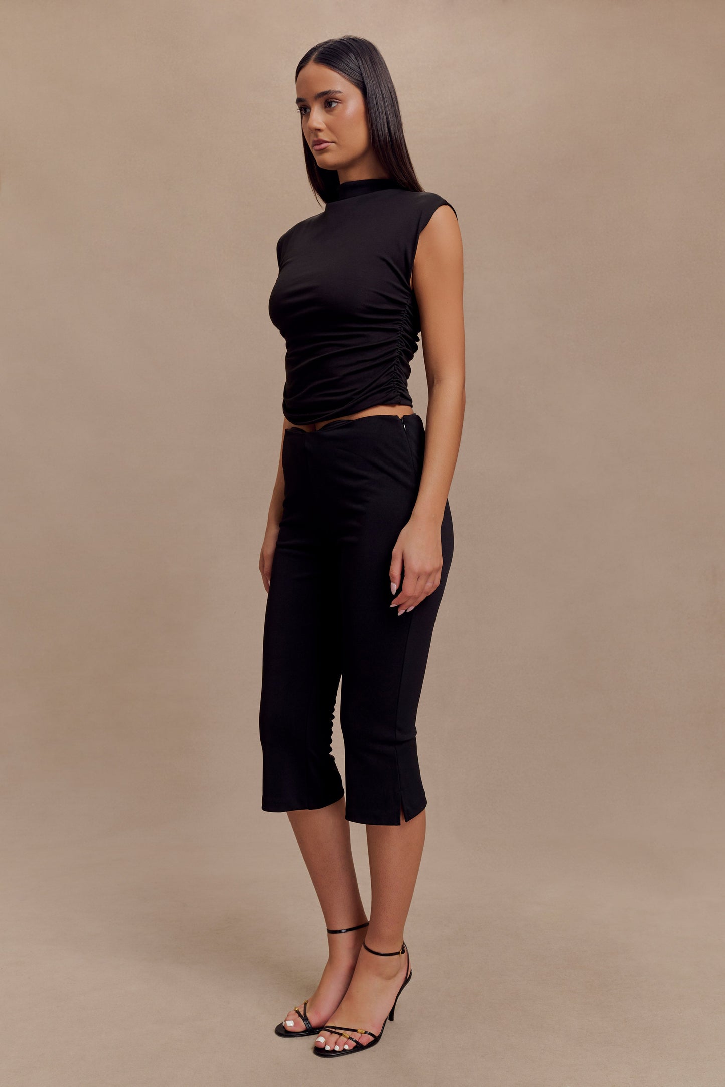 Layla Flared Crepe Capri Pants - Black