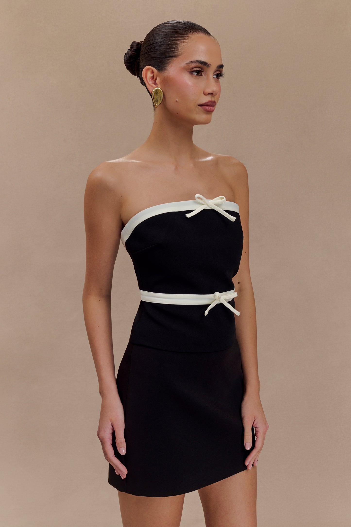 Aisha Strapless Suiting Top With Contrast Bows - Black & White