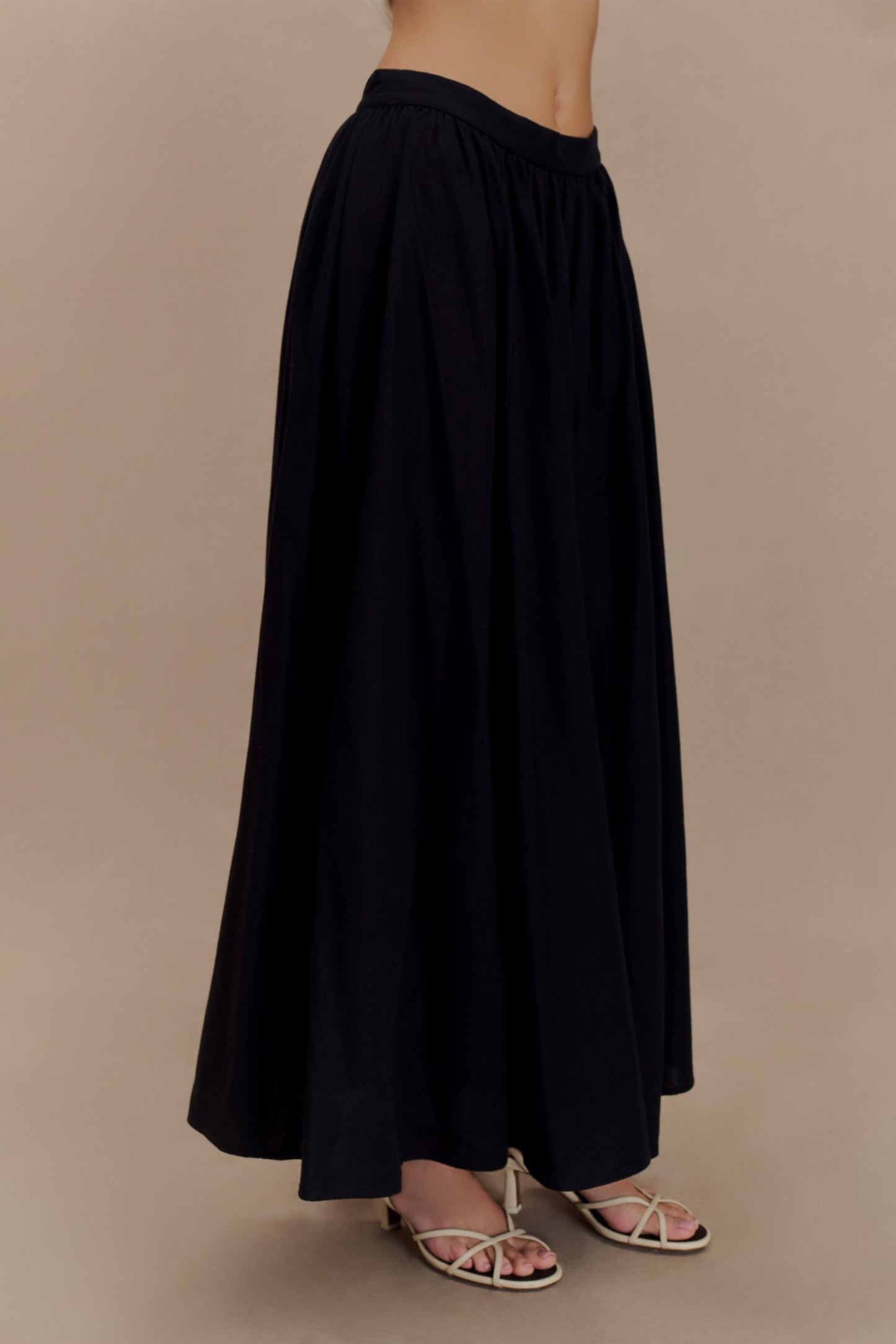 Clarence Linen A-Line Maxi Skirt - Black