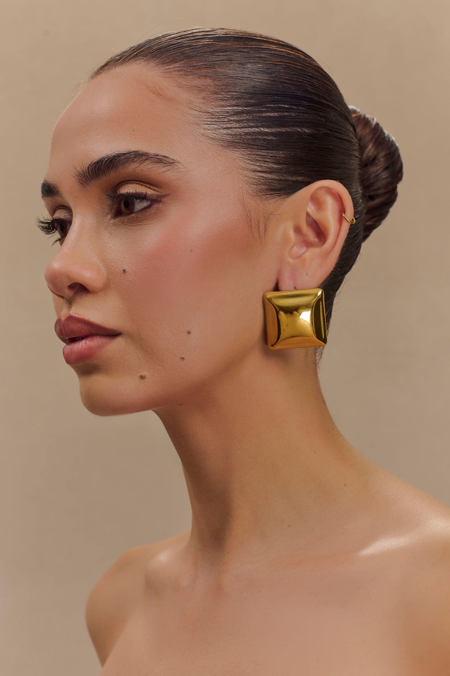 Wilma Square Earrings - Gold