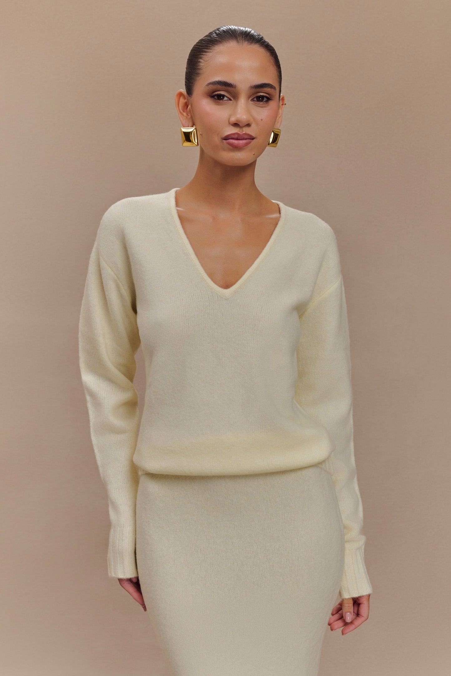 Ella V Neck Knit Jumper With Scarf - Ivory Marle