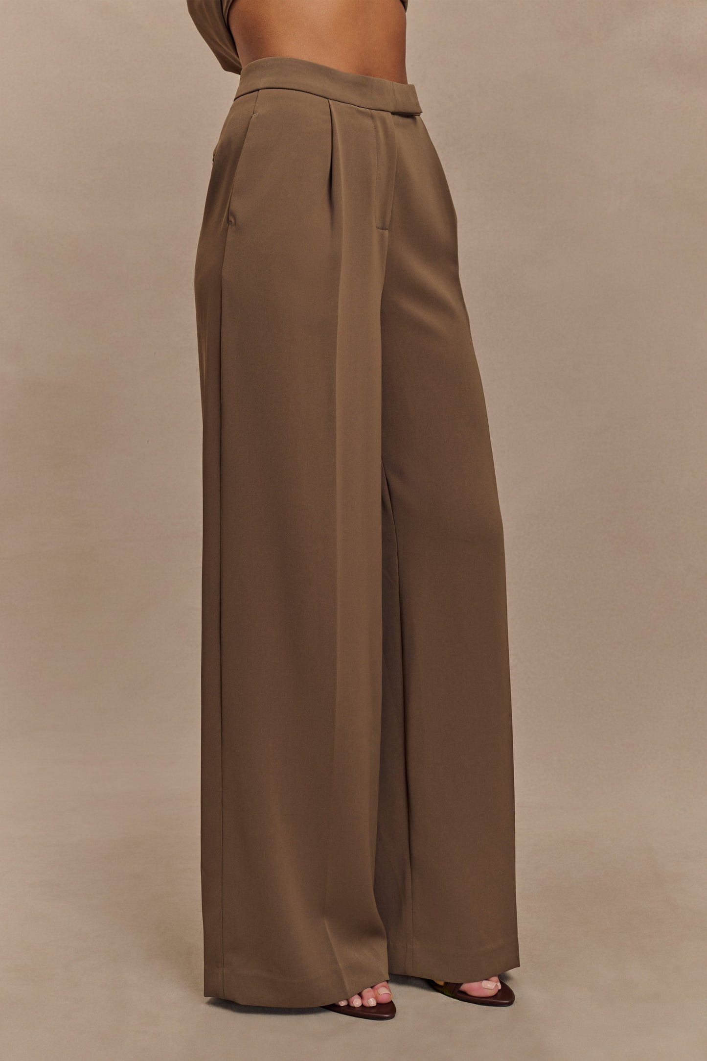 Faith Suiting Wide Leg Pant - Cacao Brown