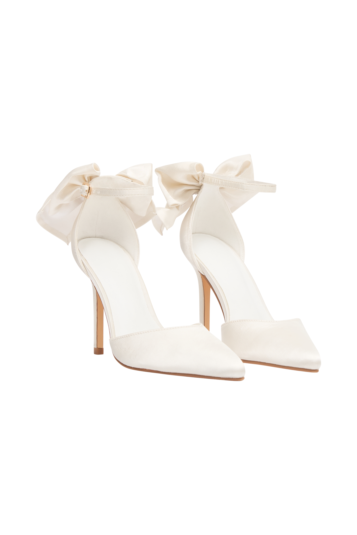 White high heels with fashion bow