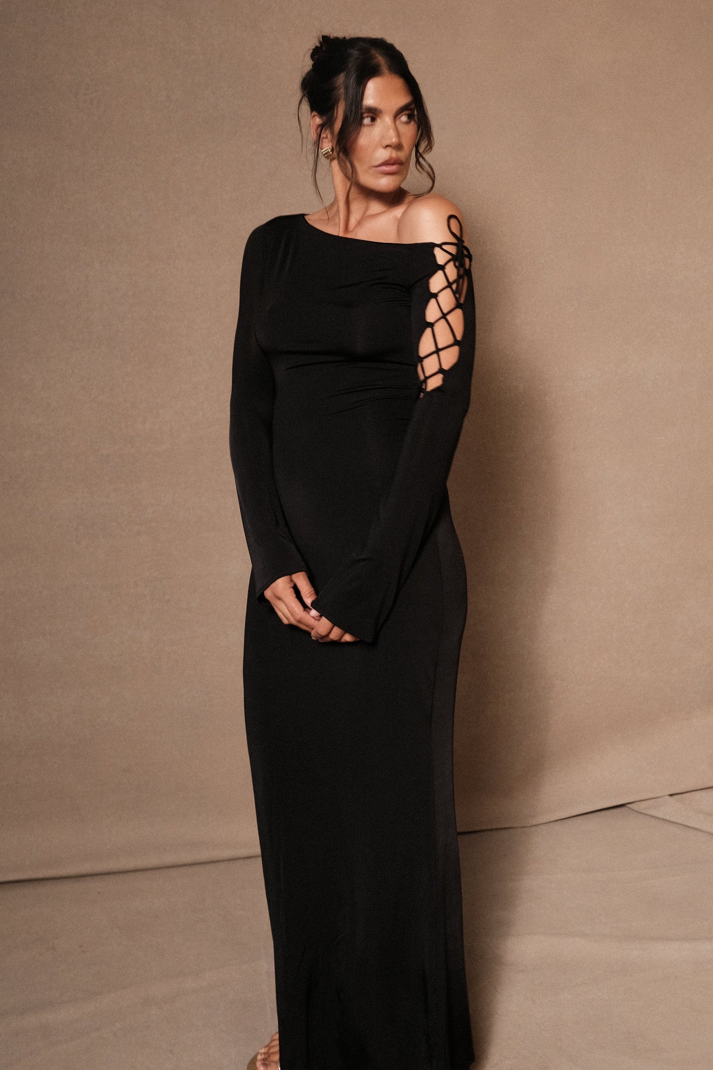 Gabby Tie Sleeve Slinky Maxi Dress - Black