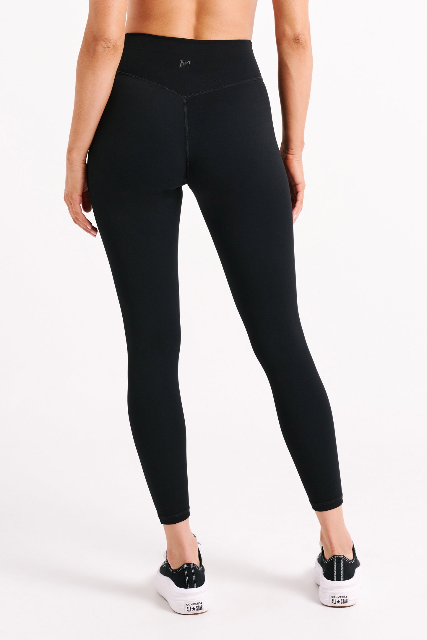 Venus V Back Leggings - Black