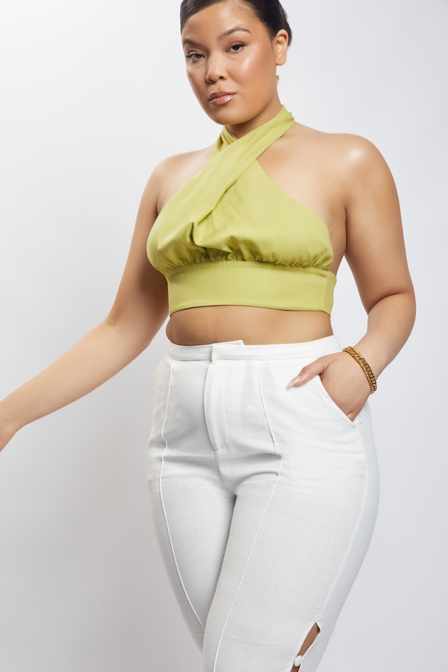 Piper Halter Neck Linen Crop Top - Apple